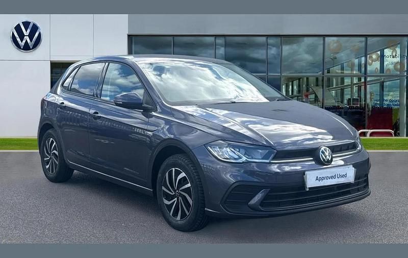 Used VW Polo Life 95 HP (69 kW) 2024 Grey Hatchback