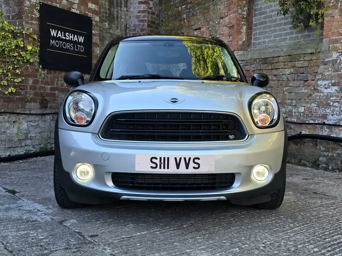 Used Mini Cooper D Countryman 2016 Silver SUV