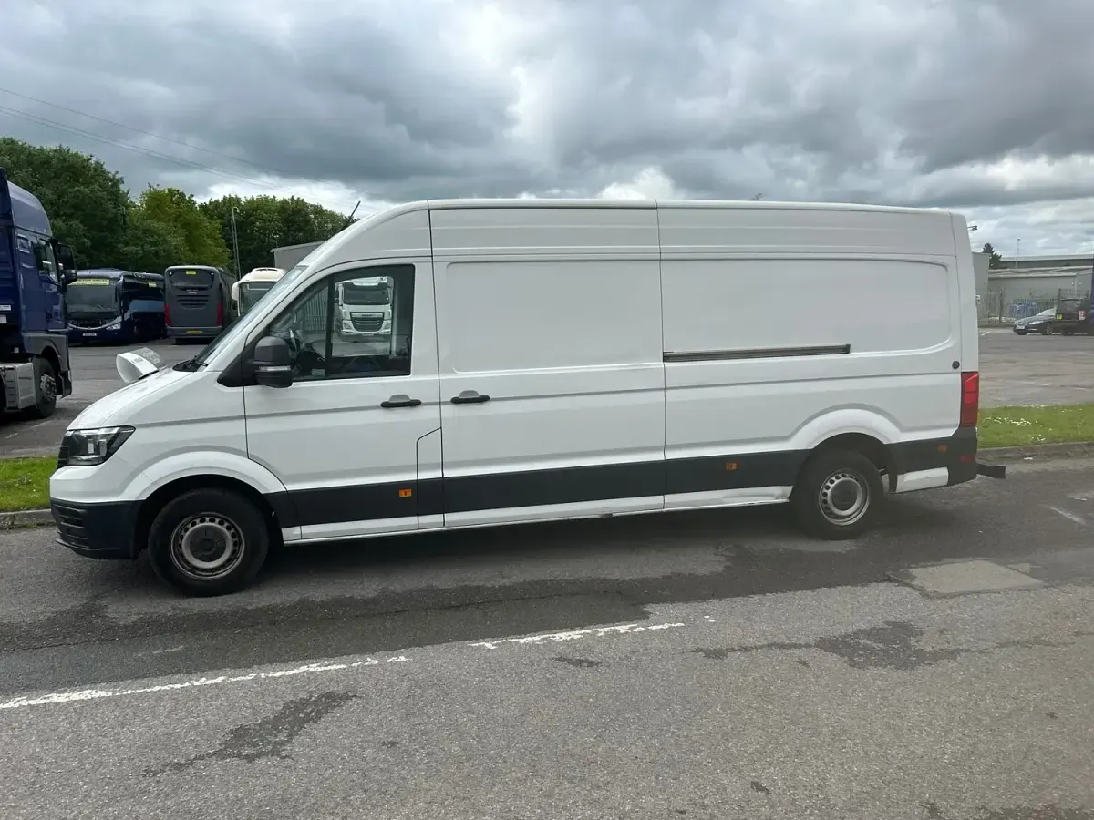 Used VW Crafter Startline 140 HP (102 kW) 2021 White Van