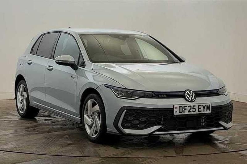 New 2025 VW Golf VIII GTE | £29,989 (Fair price) - Image 1/4