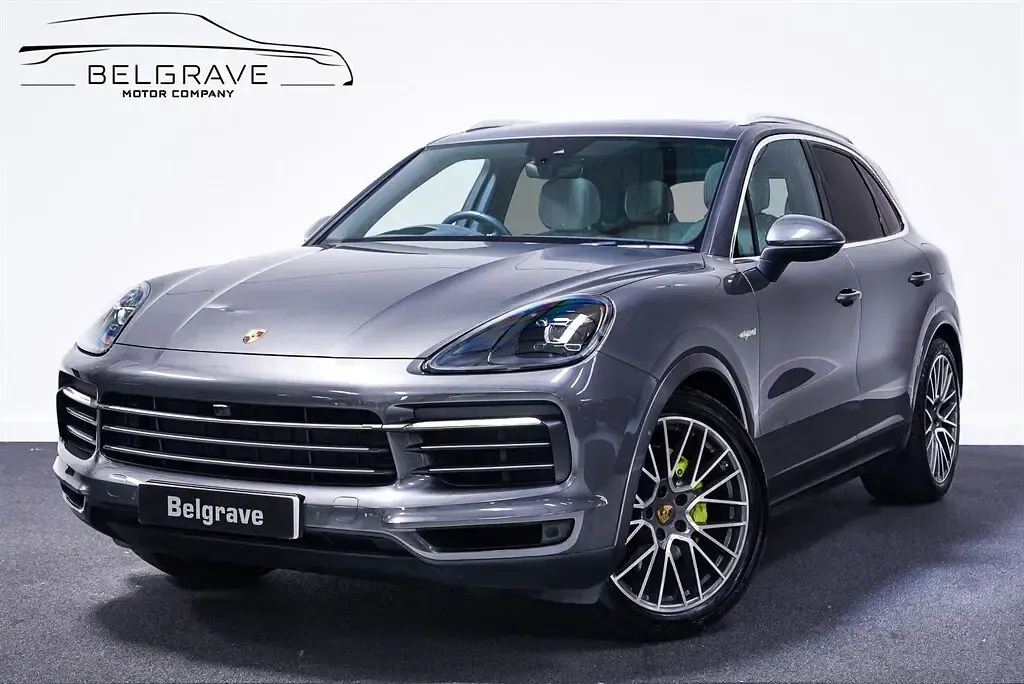 Used Porsche Cayenne 462 HP (339 kW) 2021 Grey SUV