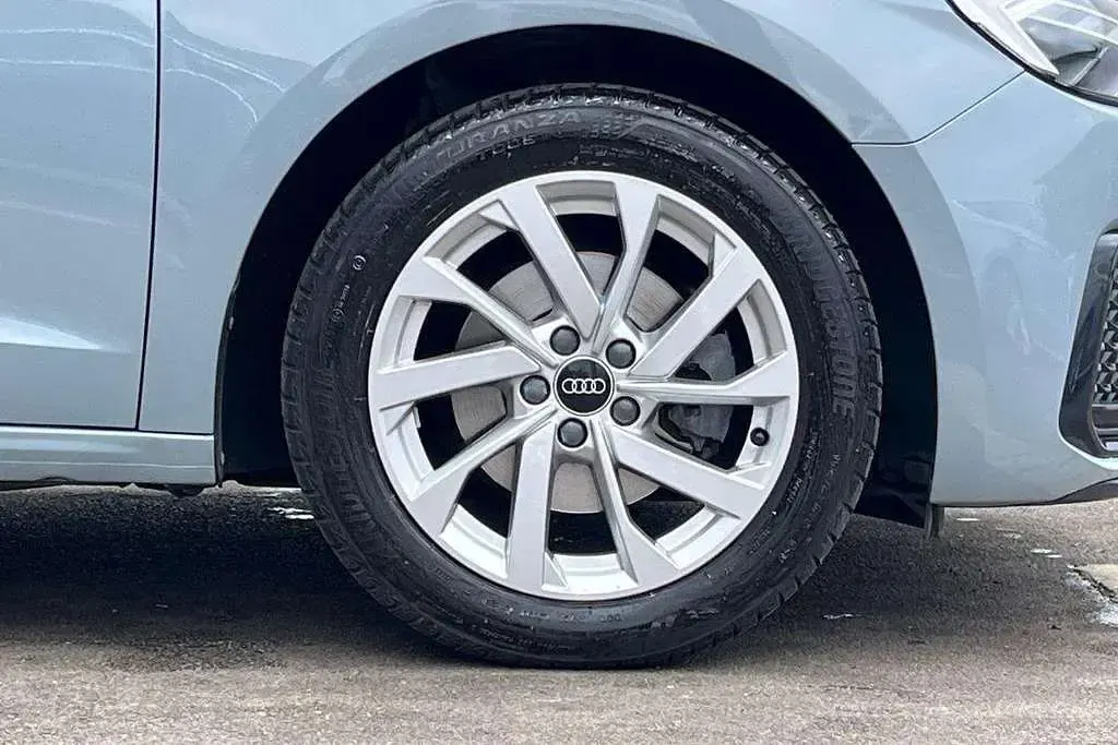 Used Audi A1 Sport 108 HP (79 kW) 2024 Grey SUV