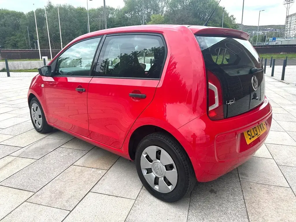 Usado VW up! take up! 2013 Vermelho Citadino