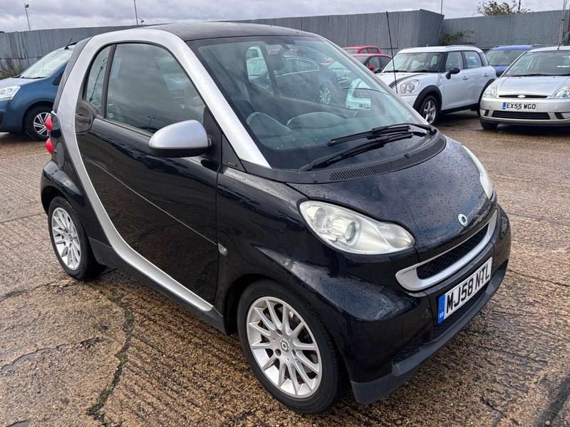 Silver Used 2009 Smart ForTwo Coupé Passion Coupe | £1,995 (Fair price) - Image 1/4