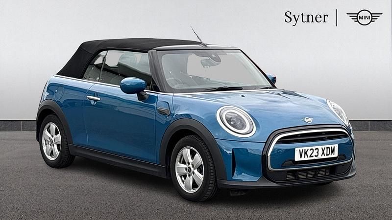 Blue Used 2023 Mini Cooper Classic Hatchback | £19,750 (Fair price) - Image 1/4