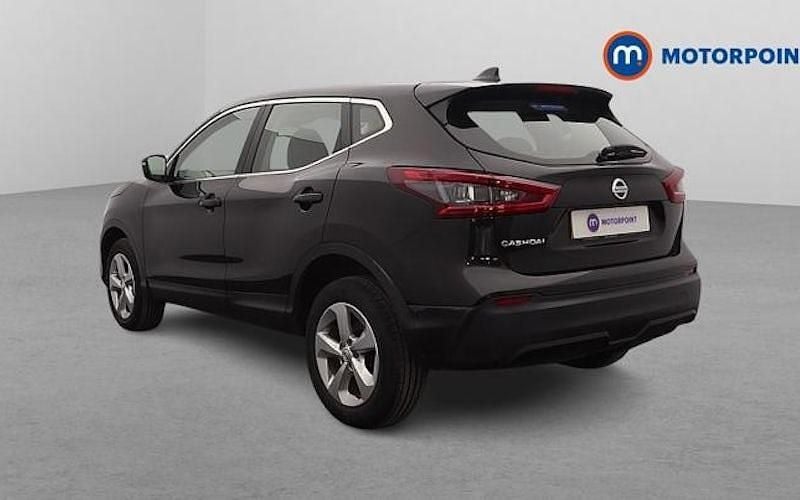 Used Nissan Qashqai Acenta Premium 116 HP (85 kW) 2019 Black SUV