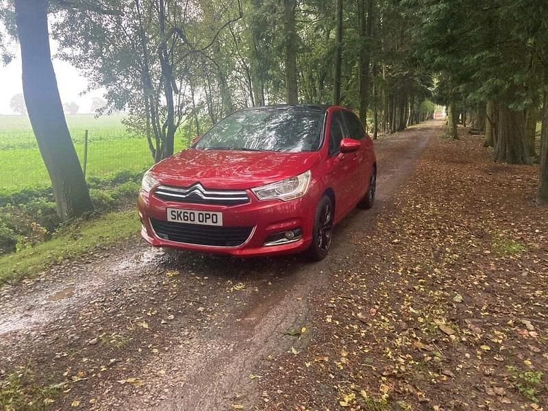 Used Citroën C4 Exclusive 2010 Red Hatchback