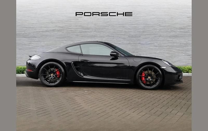 Used Porsche Cayman 394 HP (289 kW) 2025 Black Coupe