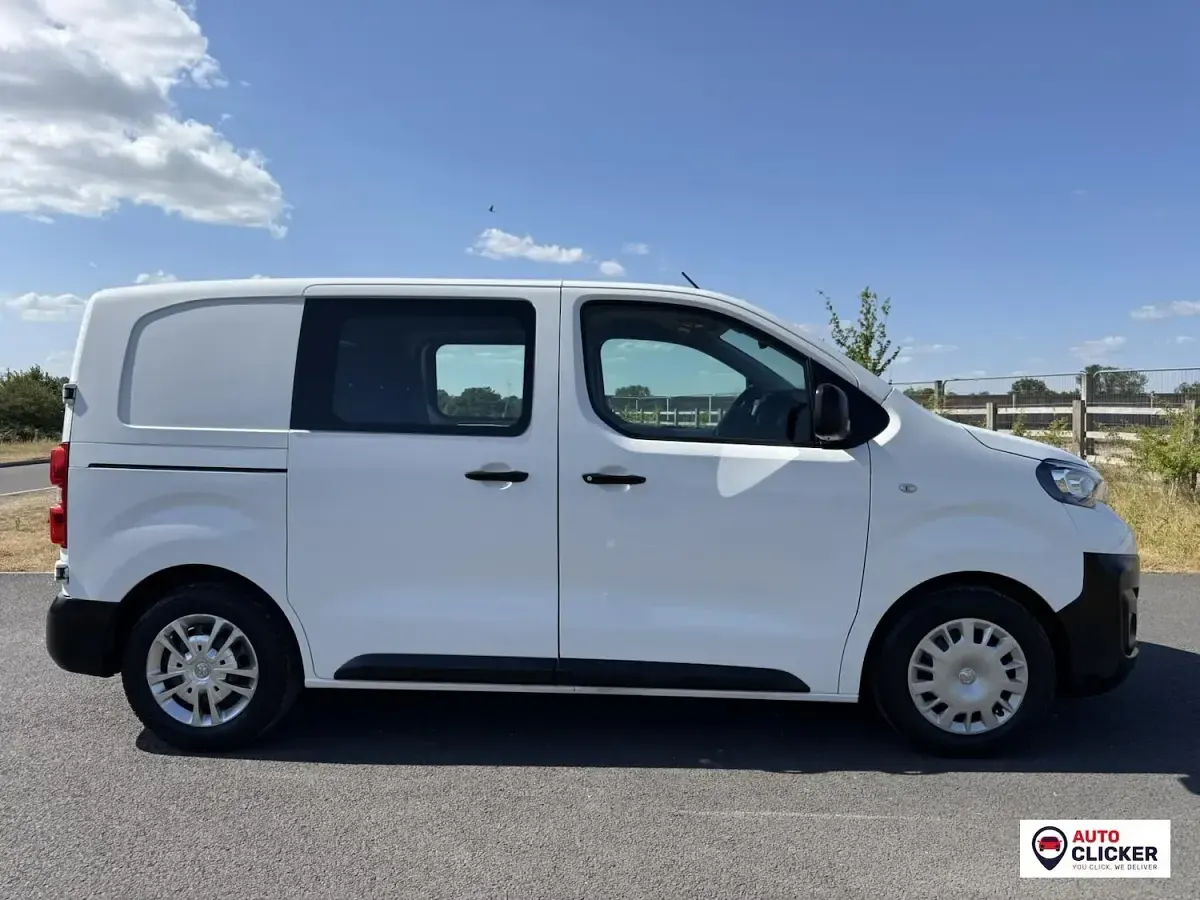 Used Peugeot Expert 2021 White Van