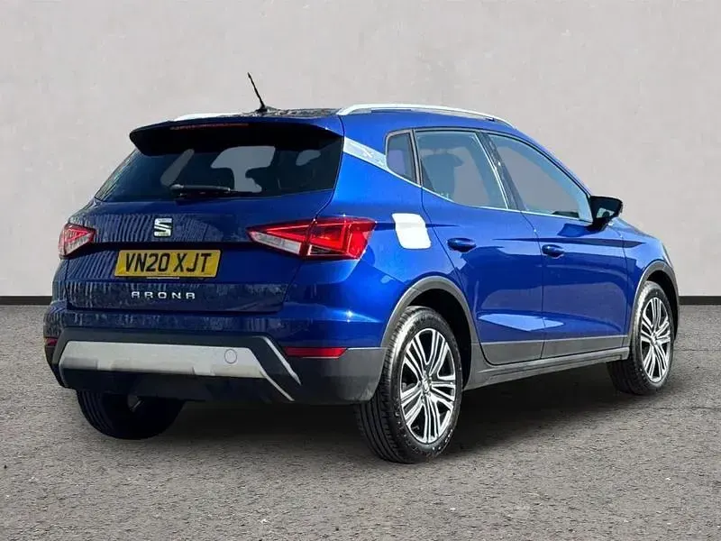 Begagnad Seat Arona XCELLENCE 115 HK (84 kW) 2020 Blå SUV