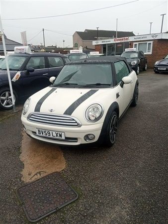 White Used 2009 Mini Cooper Cabriolet Cabriolet | £3,395 (Fair price) - Image 1/1