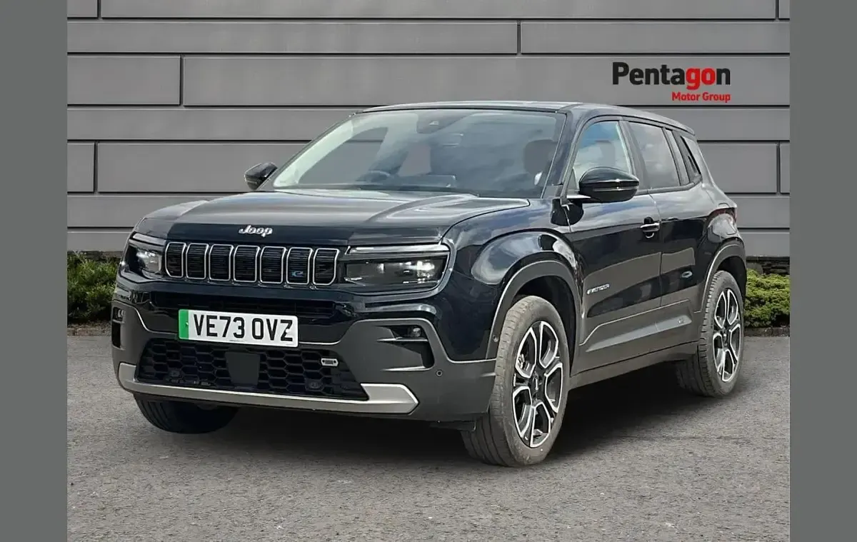 Used Jeep Avenger EV Summit 114 kW (156 HP) 2024 Black SUV