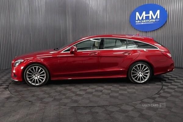 Usado Mercedes CLS220 AMG Line Premium 2016 Vermelho Carrinha