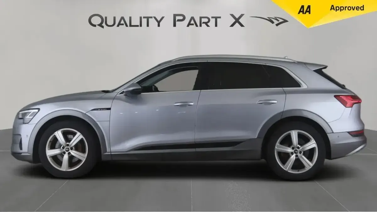 Used Audi e-tron 230 kW (313 HP) 2021 Silver SUV