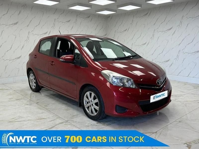 Red Used 2013 Toyota Yaris Hatchback | £2,895 (Super price) - Image 1/4