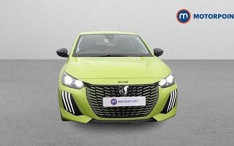 Used Peugeot 208 Allure 101 HP (74 kW) 2024 Yellow Hatchback