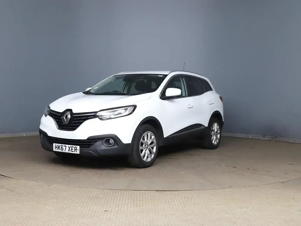 Used Renault Kadjar Dynamique 110 HP (80 kW) 2017 White SUV