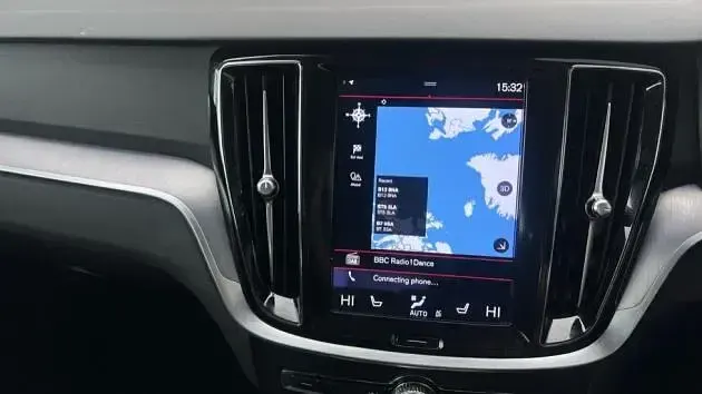 Used Volvo V60 Momentum 161 HP (118 kW) 2022 Estate