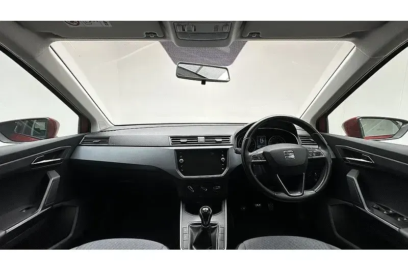 Used Seat Arona SE Technology 95 HP (69 kW) 2017 Red SUV