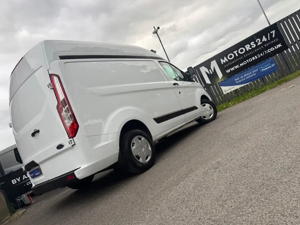 Used Ford Transit Custom Trend 130 HP (95 kW) 2021 White Van