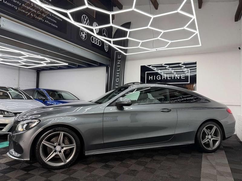 Used Mercedes C220 AMG Line Premium 170 HP (125 kW) 2016 Grey Coupe