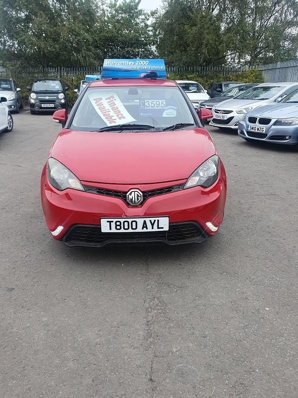 Red Used 2015 MG MG3 Hatchback | £3,595 (Fair price) - Image 1/4