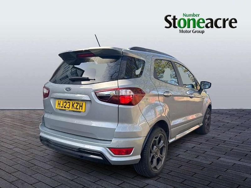 Usado Ford Ecosport ST-Line 123 HP (90 kW) 2023 Prateado SUV