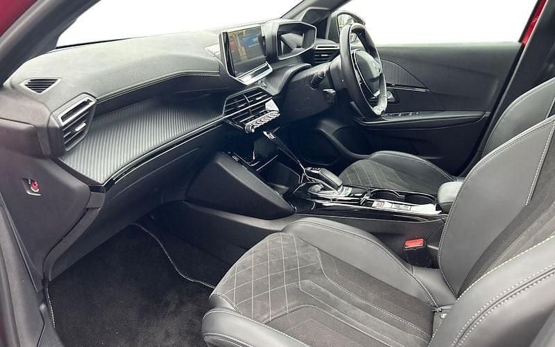 Used Peugeot e-208 Premium 100 kW (136 HP) 2021 Red Hatchback