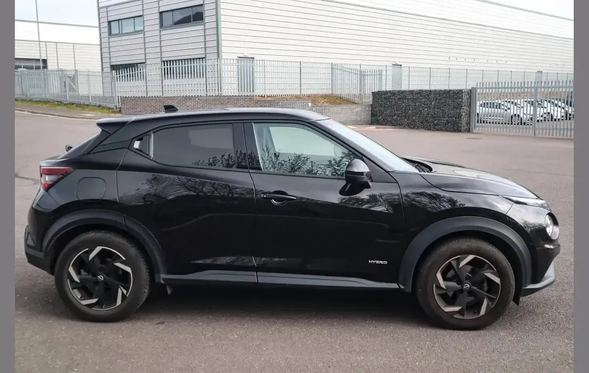Used Nissan Juke N-Connecta 143 HP (105 kW) 2023 Black SUV