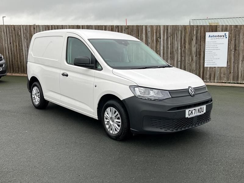 White Used 2021 VW Caddy MPV | £12,450 (Fair price) - Image 1/4