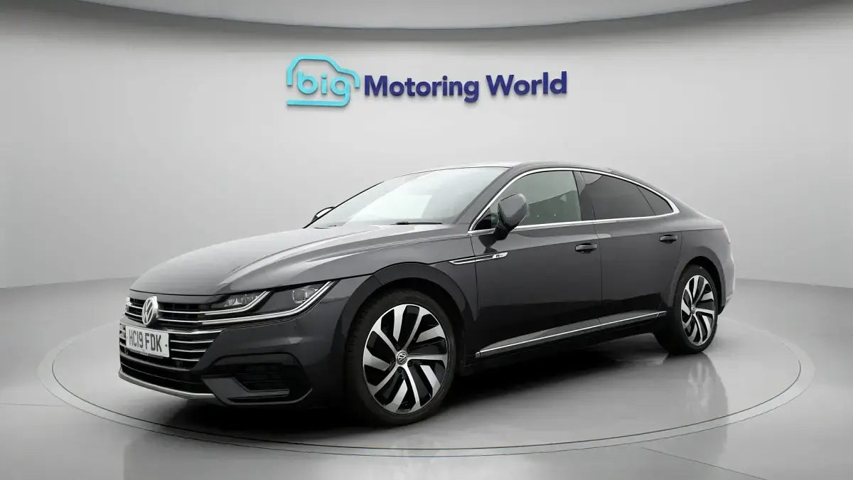 Used VW Arteon R-line 150 HP (110 kW) 2019 Grey Hatchback