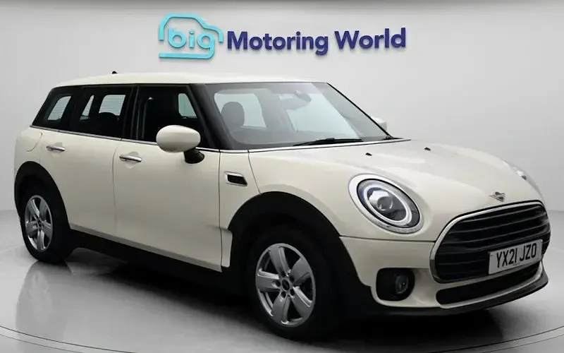 Used Mini Cooper Clubman Classic 136 HP (100 kW) 2021 Estate