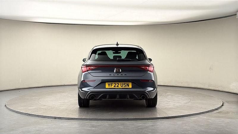 Used Cupra Leon VZ1 245 HP (180 kW) 2022 Magnetic tech/magnetic tech Hatchback