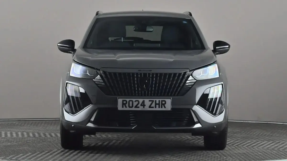 Used Peugeot 2008 Allure 131 HP (96 kW) 2024 Grey SUV