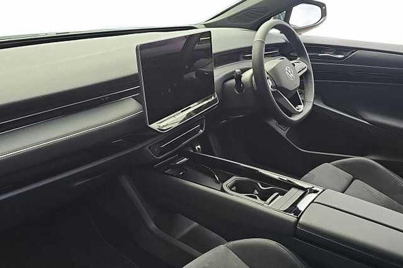 Begagnad VW ID.7 Pro 210 kW (286 HK) 2026 Vit Halvkombi