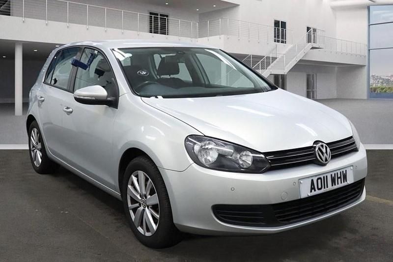 Used VW Golf VI Match 122 HP (89 kW) 2011 Silver Hatchback