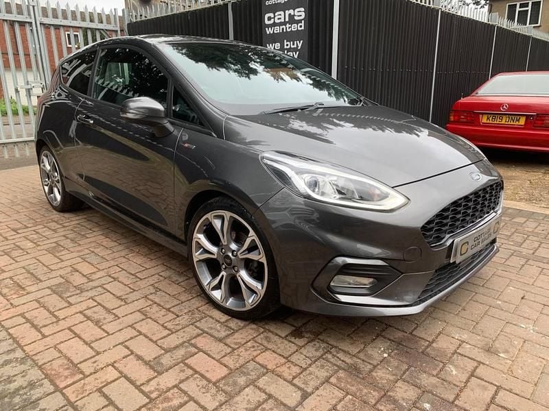 Used Ford Fiesta ST-Line 125 HP (91 kW) 2019 Grey Hatchback