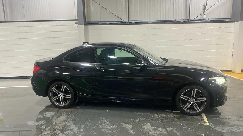 Used BMW 220 Sport Line 184 HP (135 kW) 2018 Black Coupe