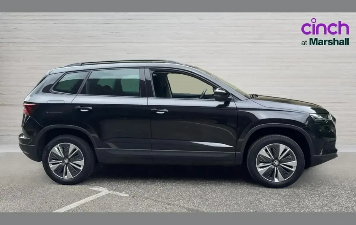 Gebraucht Skoda Karoq SE Drive 108 PS (79 kW) 2024 Schwarz SUV