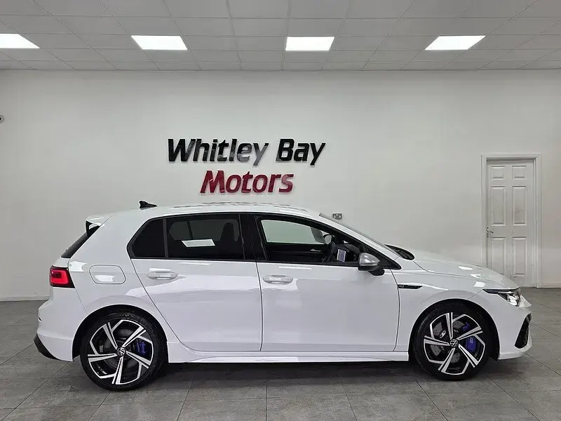 Used VW Golf VIII R 320 HP (235 kW) 2023 White Hatchback