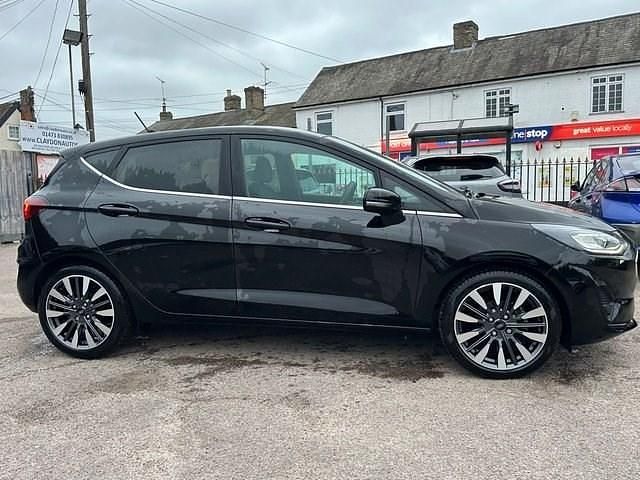 Usado Ford Fiesta Titanium X 125 HP (91 kW) 2022 Preto Citadino