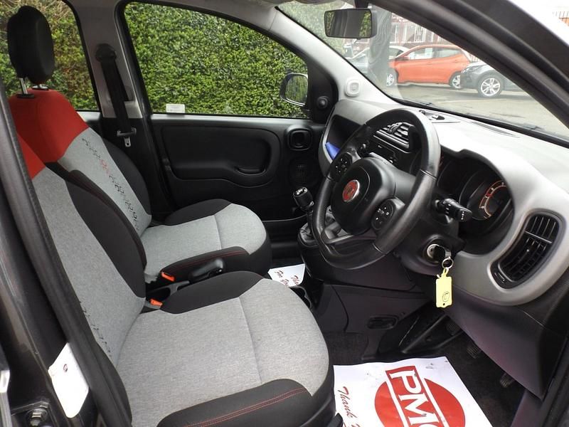 Used Fiat Panda Lounge 85 HP (62 kW) 2017 Grey Hatchback