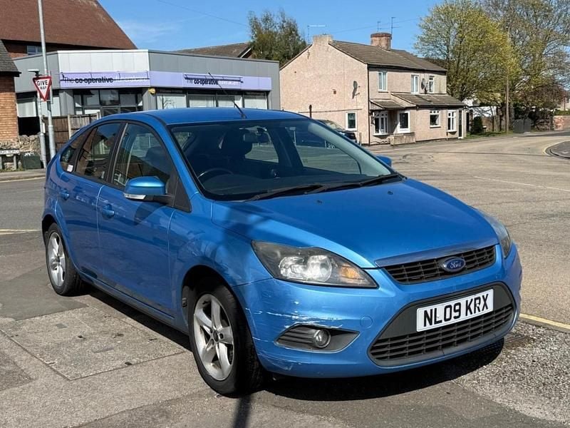 Used Ford Focus Zetec 2009 Blue Hatchback