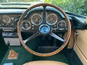 Used Aston Martin DB4 390 HP (286 kW) 1963 Green Coupe