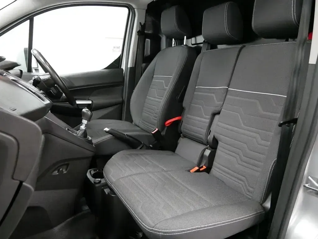 Gebraucht Ford Transit Connect Limited 120 PS (88 kW) 2017 Silber Van / Kleinbus