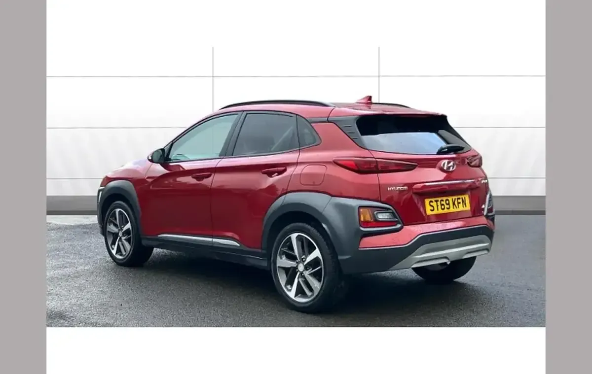Used Hyundai Kona Premium 120 HP (88 kW) 2019 Red SUV