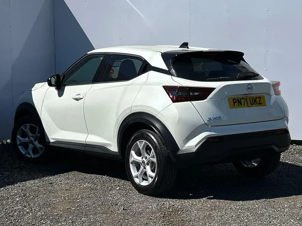 Usado Nissan Juke N-Connecta 114 CV (83 kW) 2021 Blanco SUV