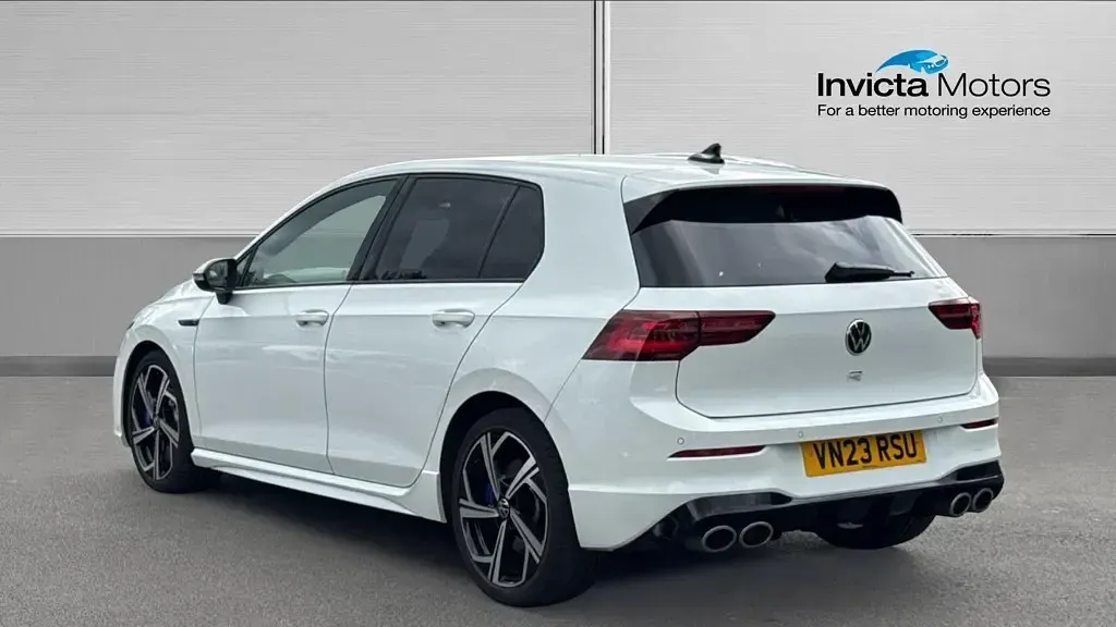 Used VW Golf VIII R 320 HP (235 kW) 2023 White Hatchback