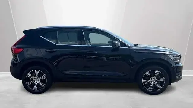 Used Volvo XC40 Inscription 194 HP (142 kW) 2022 SUV