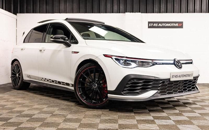 Used VW Golf VII GTI Clubsport 300 HP (220 kW) 2021 White Hatchback